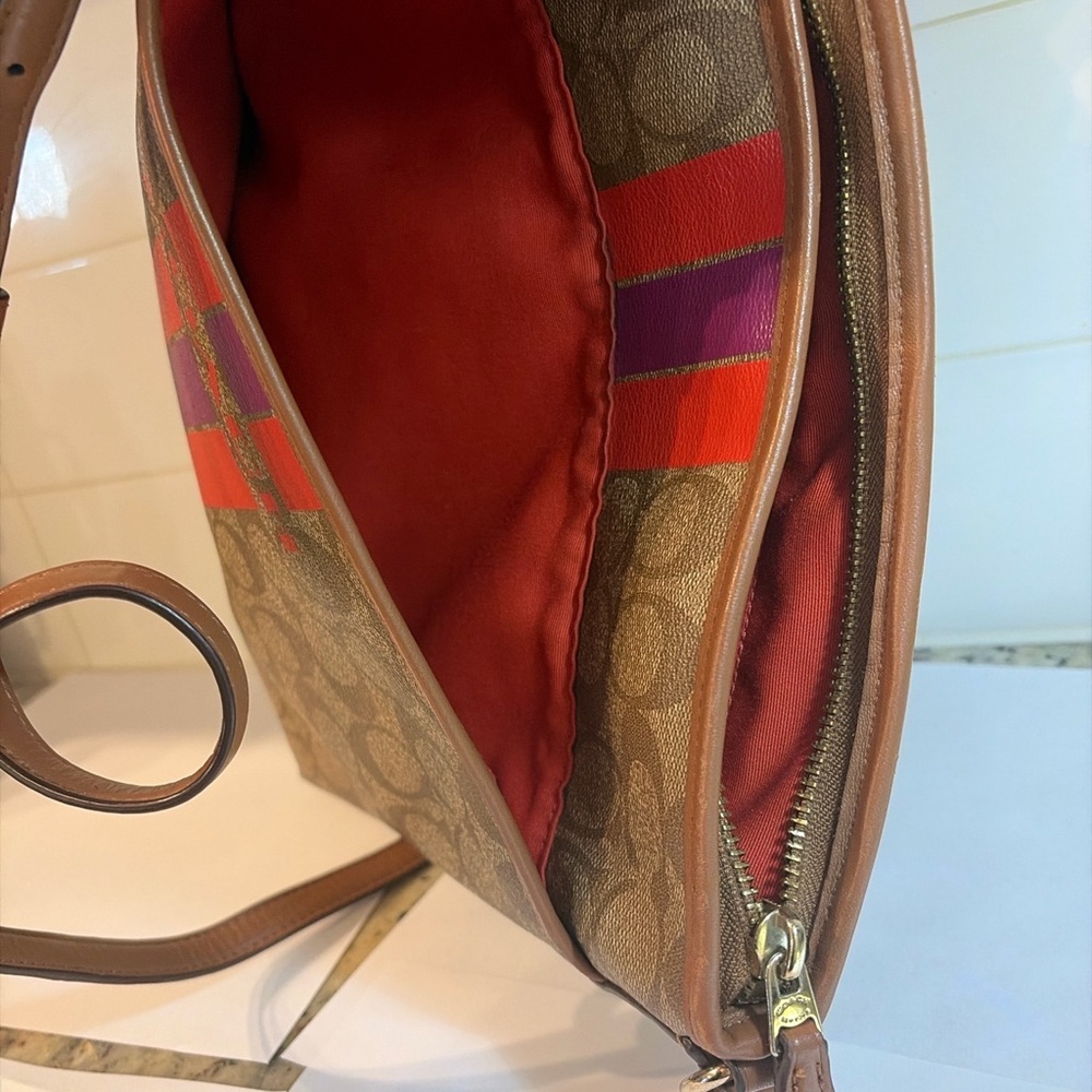 Coach Varsity Stripe File Bag F57897 - Picture 8 of 9